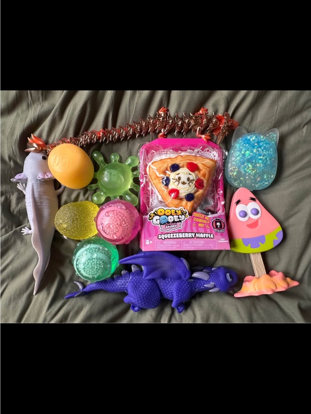 Squeezberry Waffle Sensory Toy - Pink